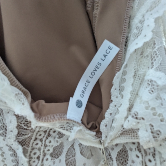 Grace Loves Lace Inca Lace Silk Wedding Dress Size Small Ivory/Nude and Tan - Picture 14 of 16